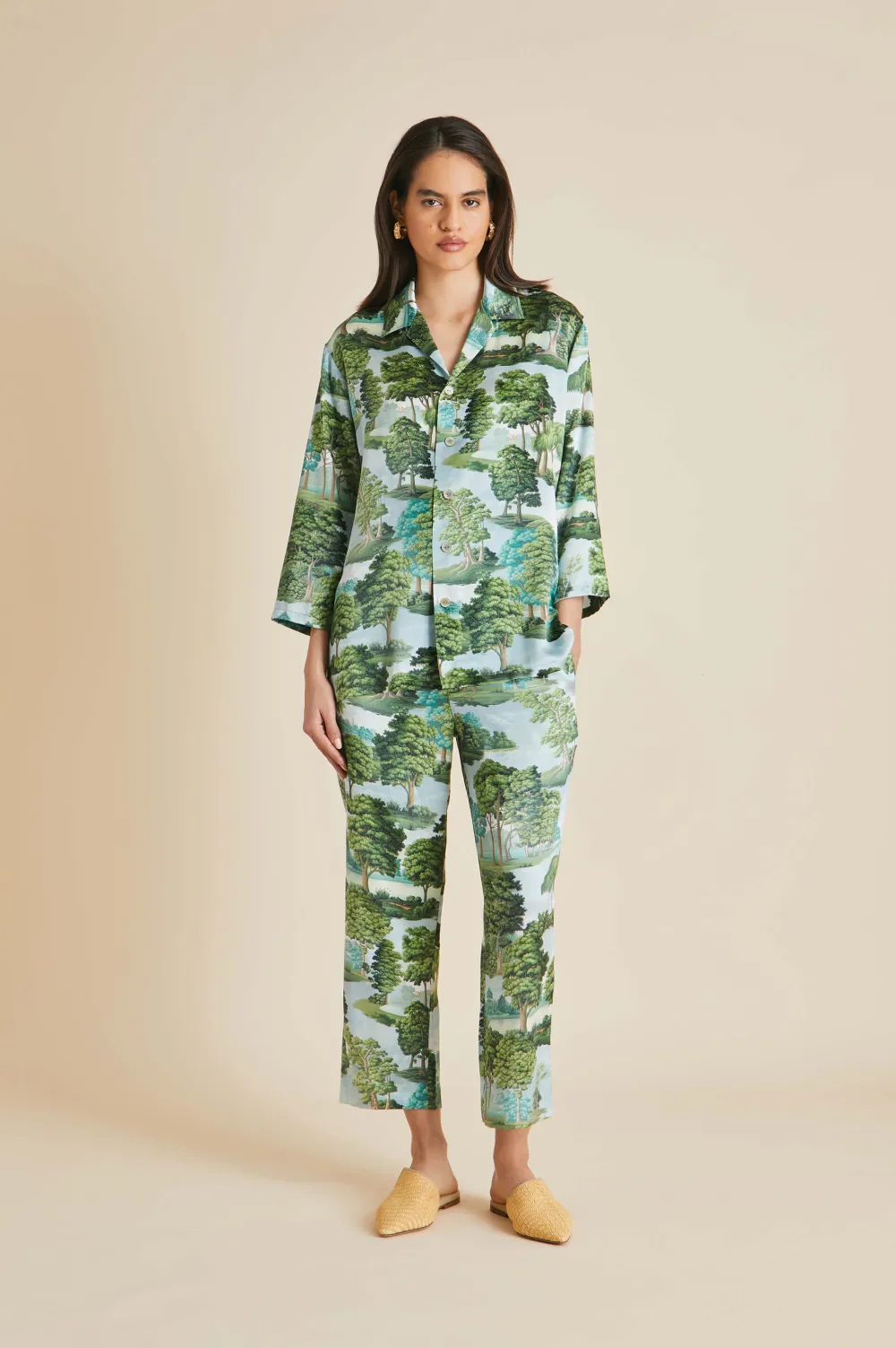 Best Casablanca Hyde Park Pajamasin Silk Satin Pajamas