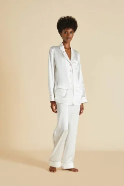 Hot Coco Oyster Pajamasin Silk Satin Pajamas