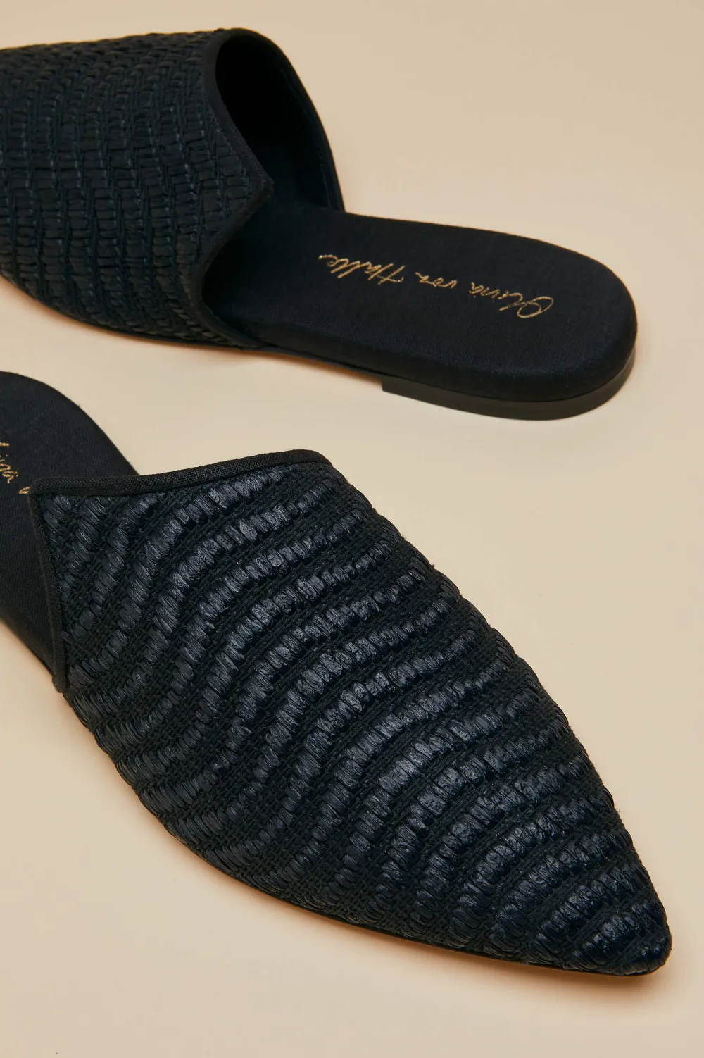 Store Contessa Casati Black Slippersin Raffia Slippers