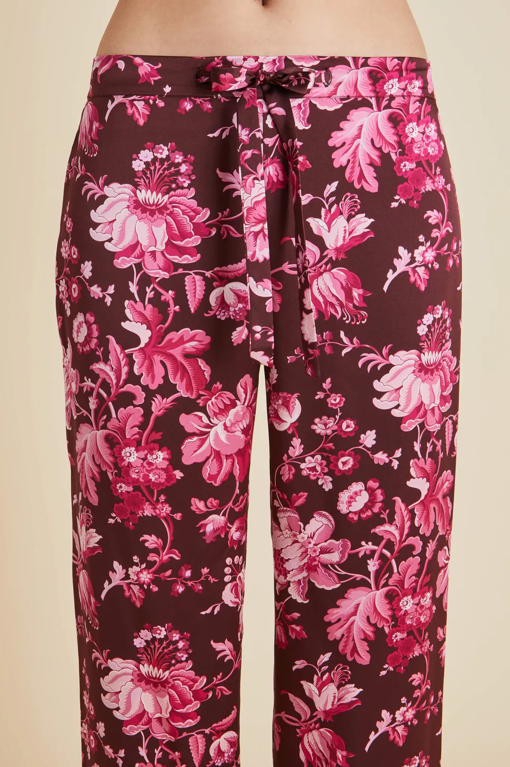 Best Sale Lila Aphrodite Floral Pajamasin Silk Satin Pajamas