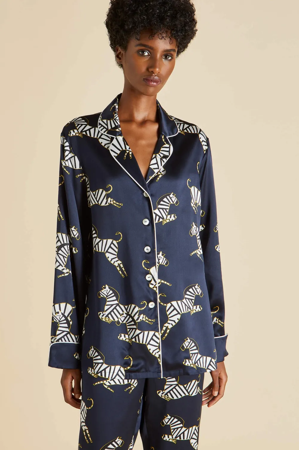 Store Lila Zizi Pajamasin Silk Satin Pajamas
