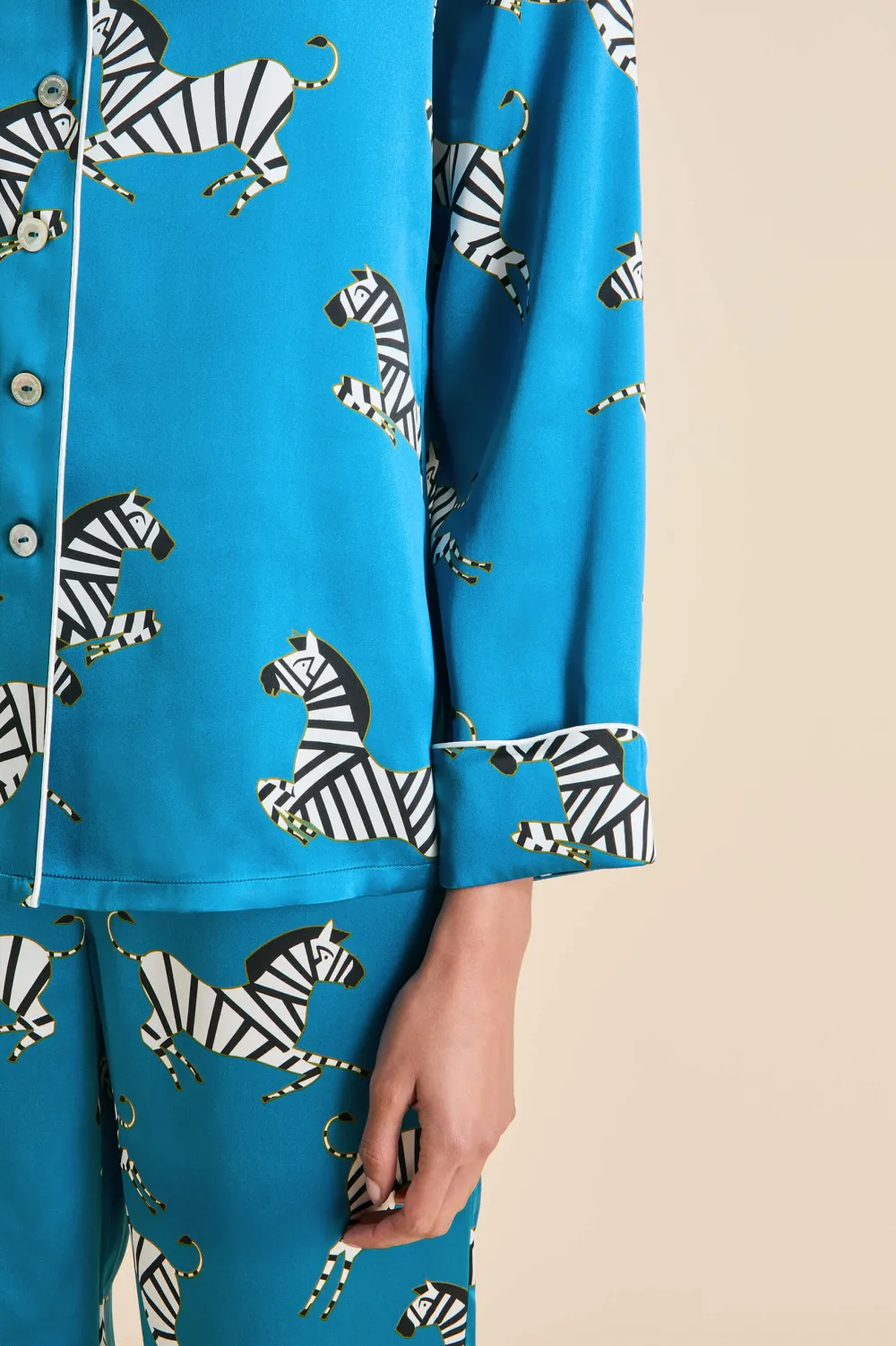 Cheap Lila Zora Zebra Pajamasin Silk Satin Pajamas