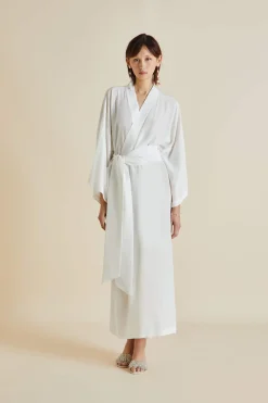 Clearance Queenie White Robein Silk Crêpe de Chine Robes